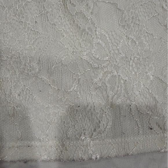 New York and Company White Lace Cap Sleeve Blouse - Picture 6 of 11